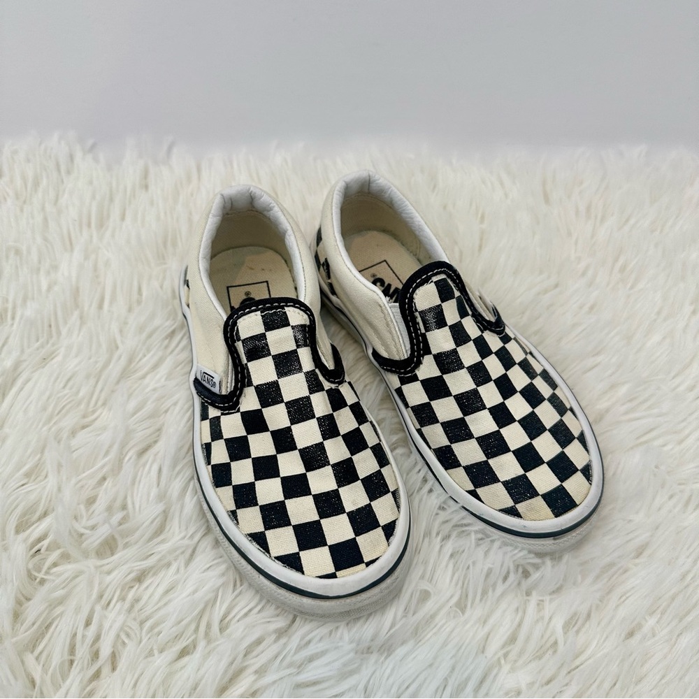 VANS Kids Checkered Slip-On Shoes size 11.5 - Black and White